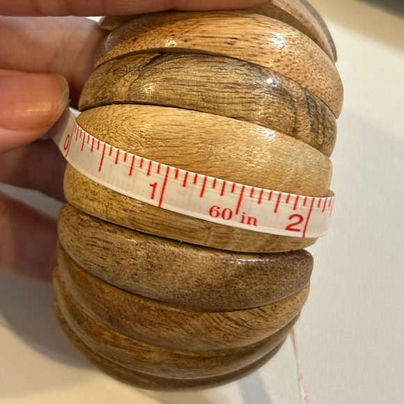 Vintage Boho Wooden Stretch Bracelet - Picture 3 of 7